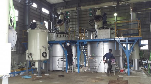 油化装置	廃プラ・1ｔ＝800ℓ（PE・PP・PS）サムネイル